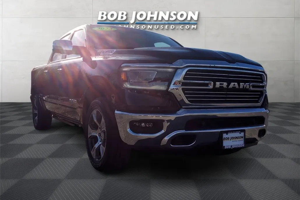 2023 Ram 1500 Laramie photo 1