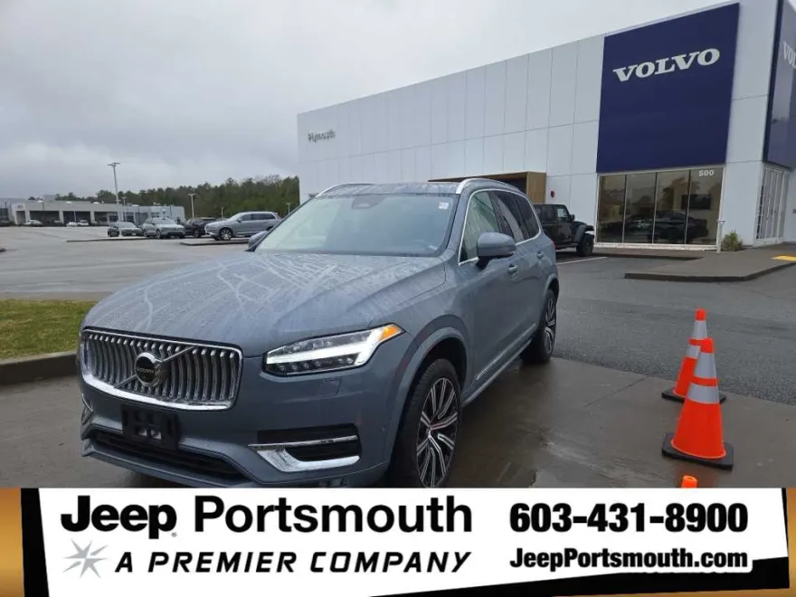 2023 Volvo XC90 B5 AWD Plus photo 1