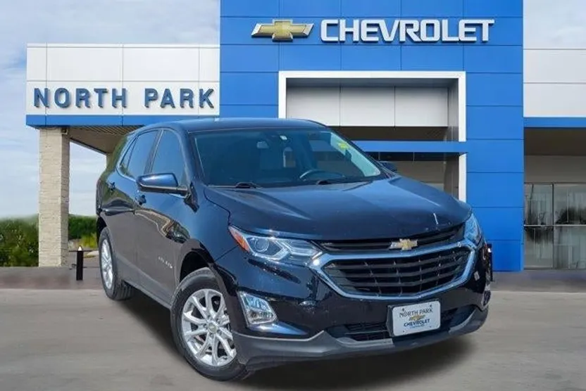 2021 Chevrolet Equinox LT photo 1