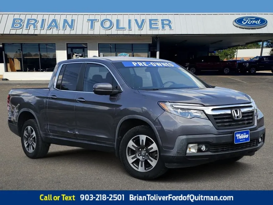 2017 Honda Ridgeline RTL photo 1