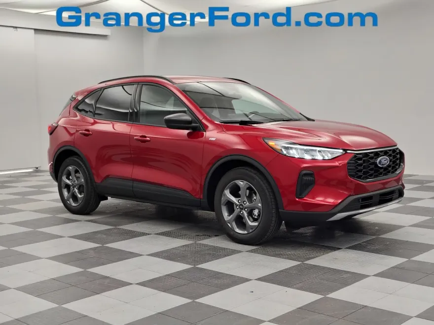 2025 Ford Escape ST-Line photo 1