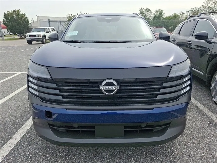 2026 Nissan Kicks SV photo 1