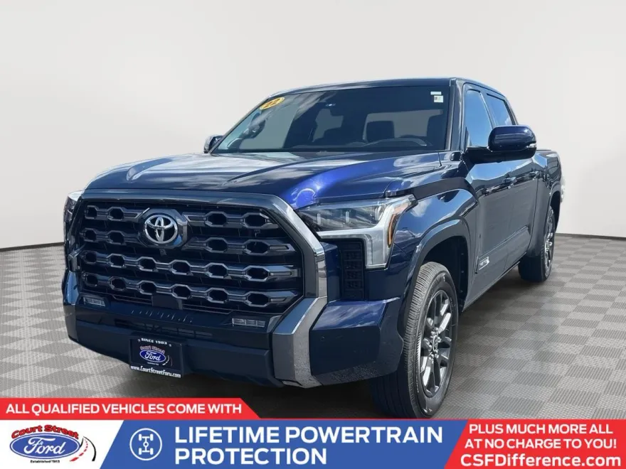 2022 Toyota Tundra Platinum photo 1