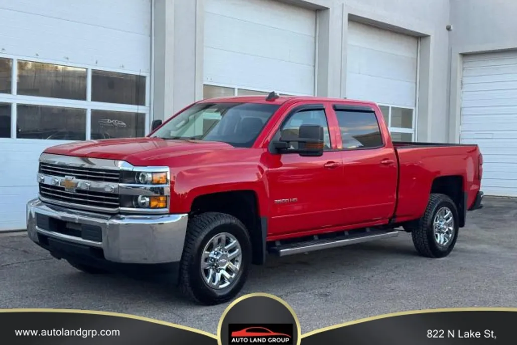 2016 Chevrolet Silverado 3500HD LT photo 1