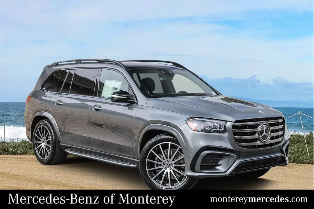 2025 Mercedes Benz GLS 450 4MATIC photo 1