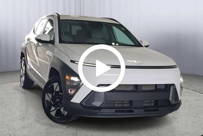 2024 Hyundai Kona SEL photo 1
