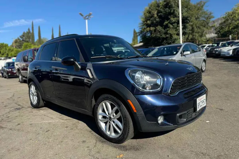2014 Mini Countryman S photo 1