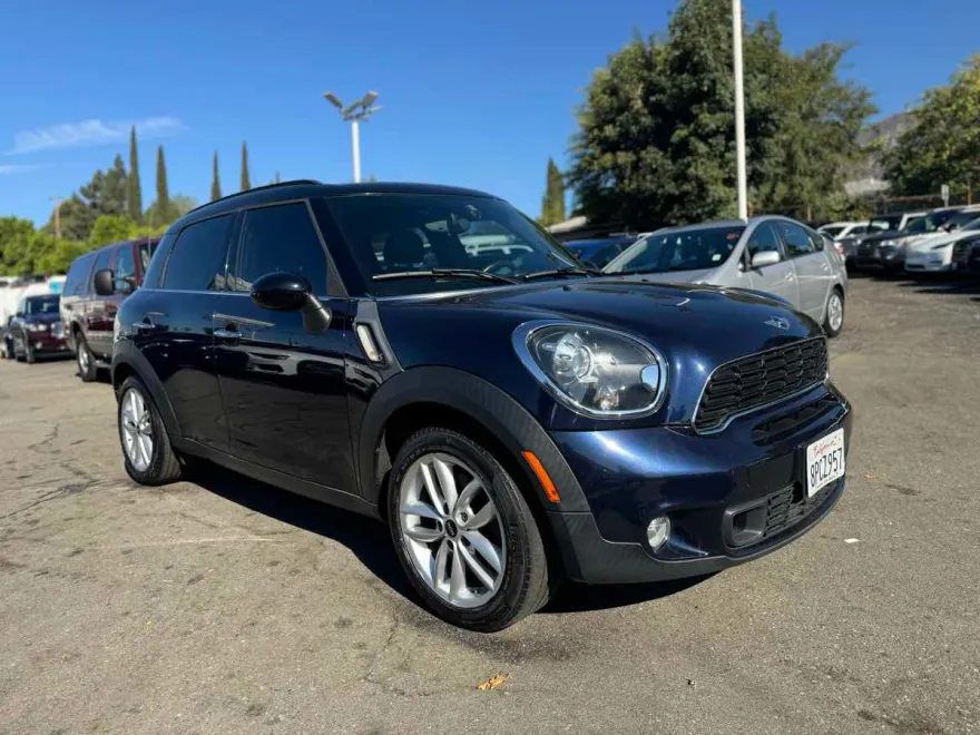 2014 Mini Countryman S photo 1