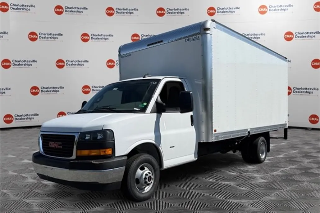 2025 Gmc Savana Cutaway 3500 photo 1