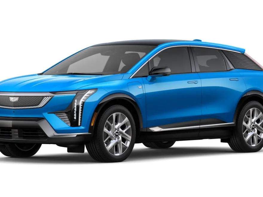2026 Cadillac Optiq Luxury photo 1