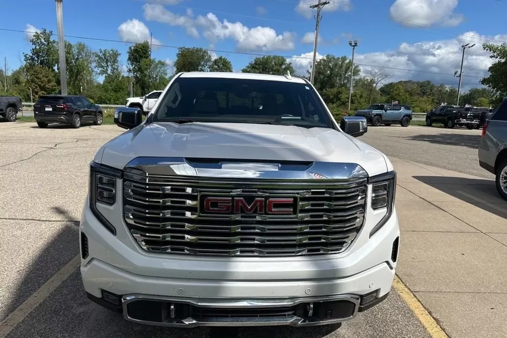 2023 Gmc Sierra 1500 Denali photo 1