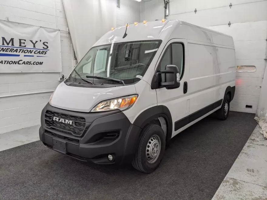 2024 Ram ProMaster 2500 photo 1