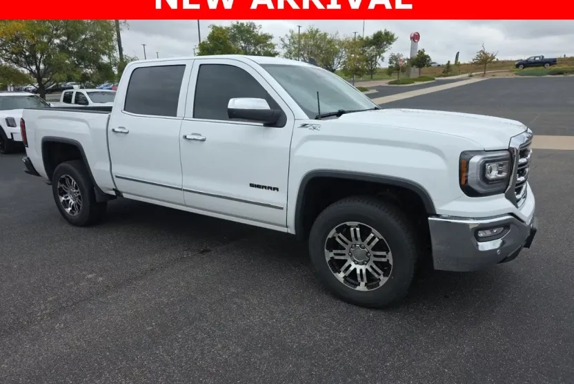 2018 Gmc Sierra 1500 SLT photo 1