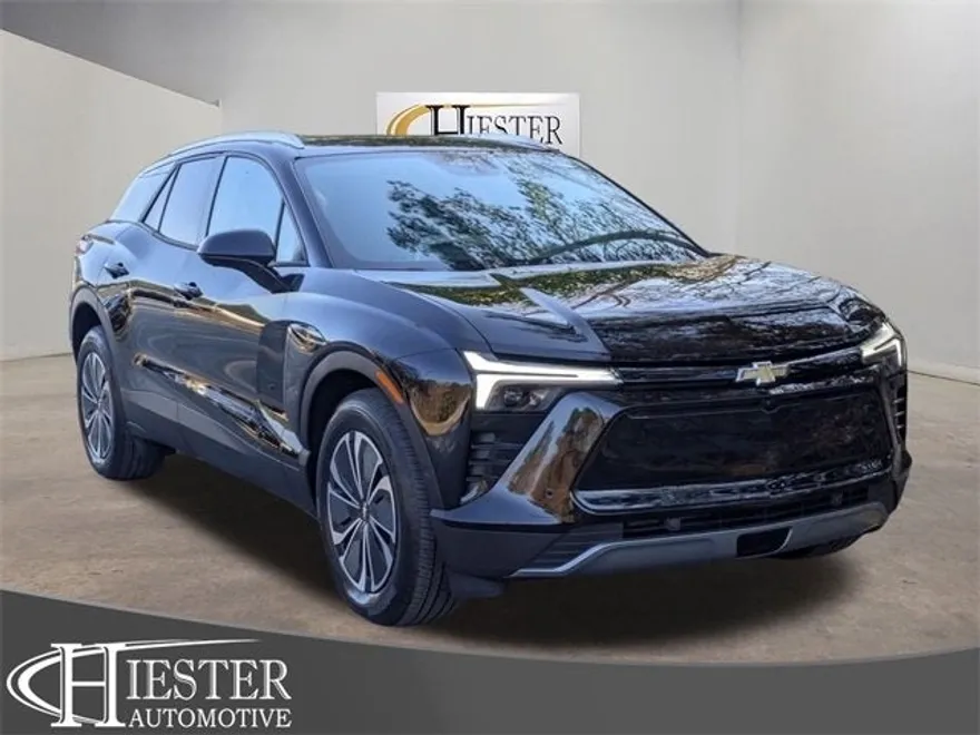 2025 Chevrolet Blazer EV photo 1