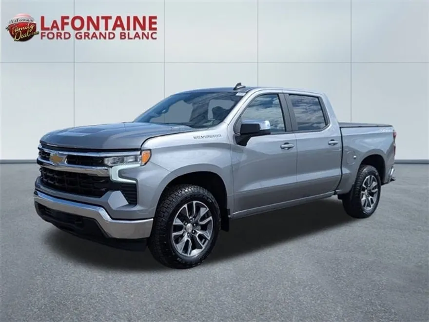 2025 Chevrolet Silverado 1500 LT photo 1