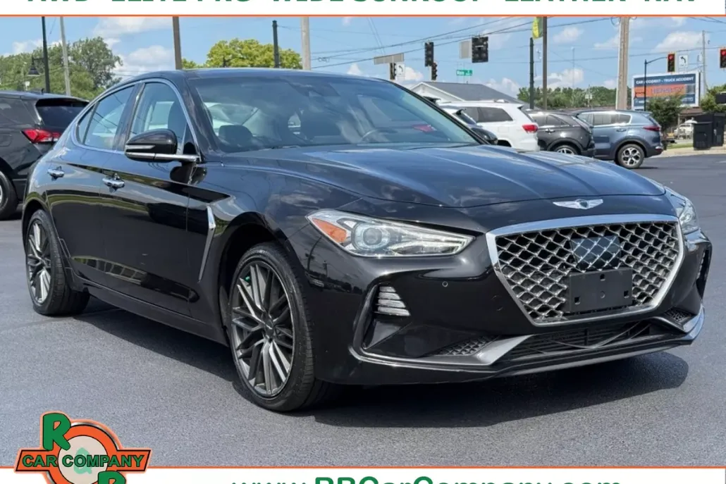 2019 Genesis G70 2.0T Advanced photo 1