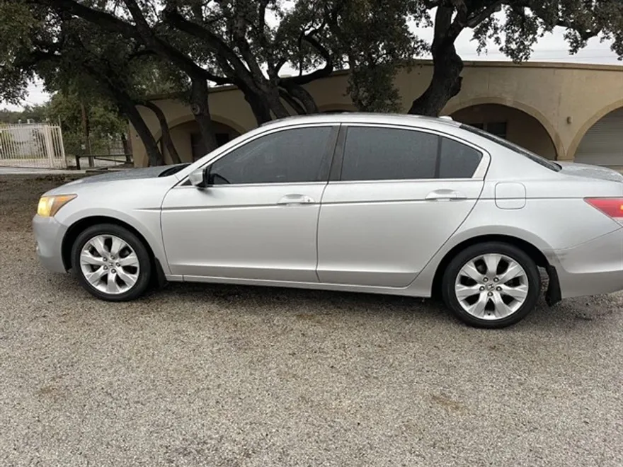 2008 Honda Accord photo 1