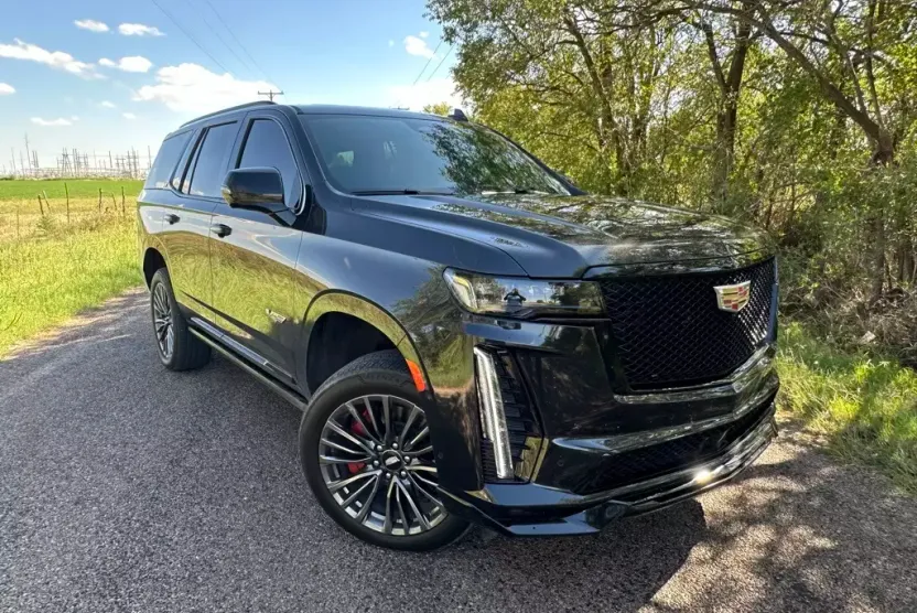 2024 Cadillac Escalade V-Series photo 1