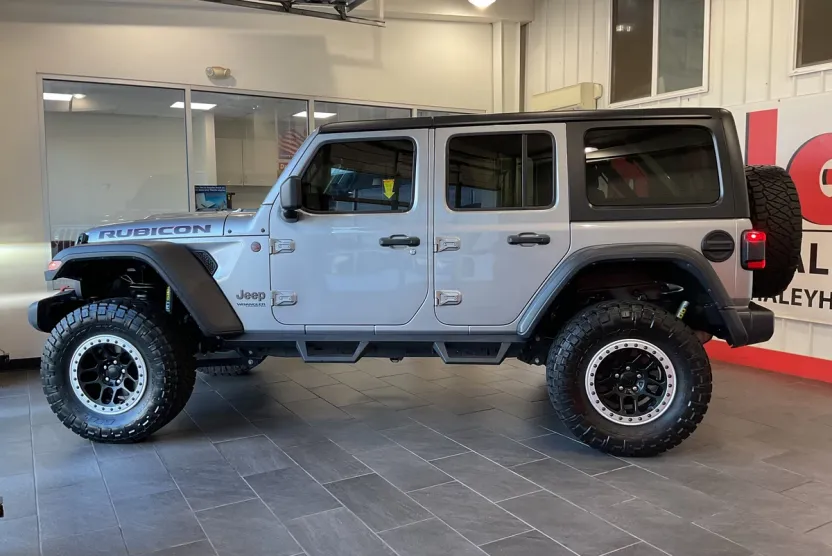 2019 Jeep Wrangler Unlimited Rubicon photo 1