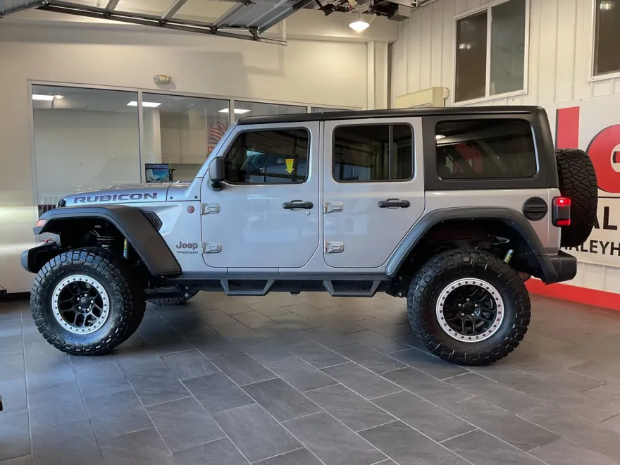 2019 Jeep Wrangler Unlimited Rubicon photo 1