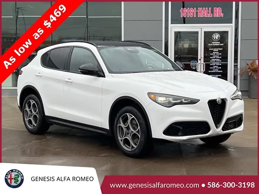 2025 Alfa Romeo Stelvio Sprint photo 1