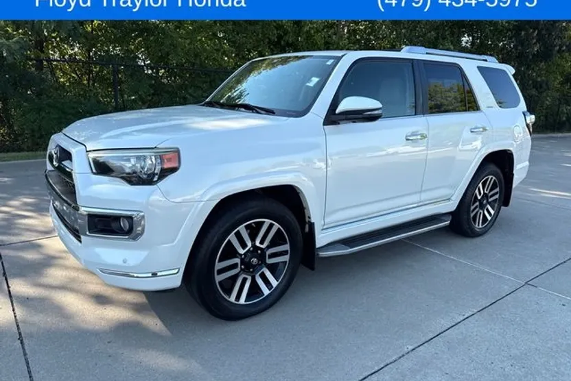 2014 Toyota 4Runner Limited photo 1