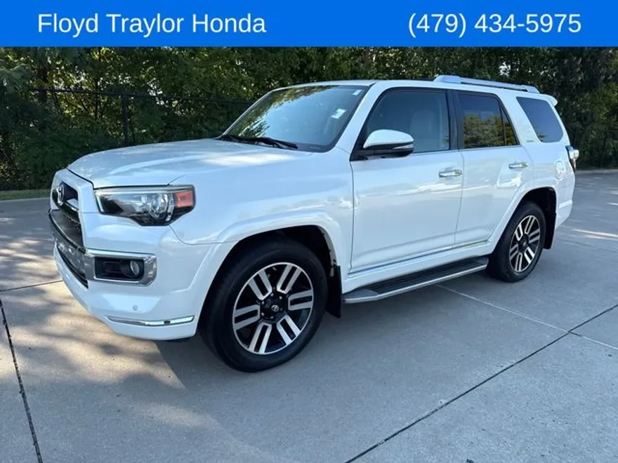 2014 Toyota 4Runner Limited photo 1