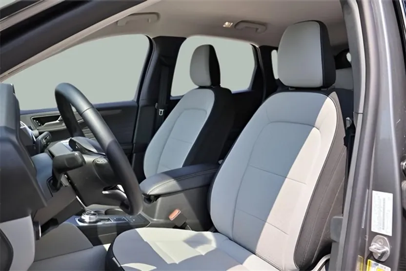 2025 Ford Escape Active photo 1
