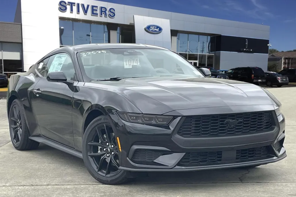 2025 Ford Mustang EcoBoost Premium photo 1