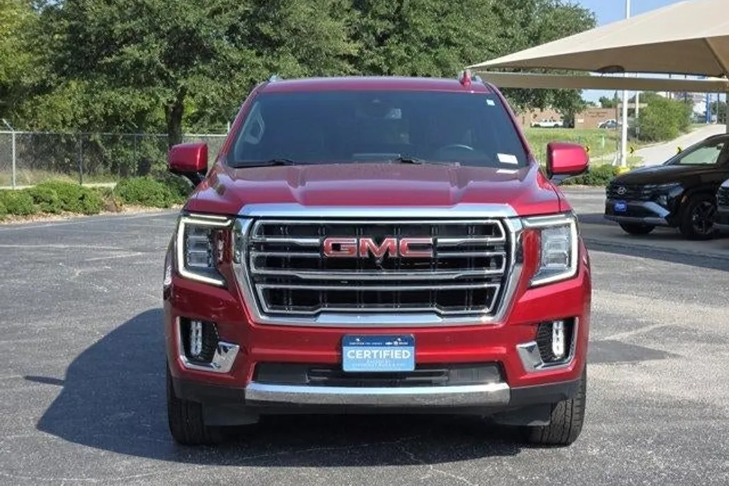 2024 Gmc Yukon XL SLT photo 1