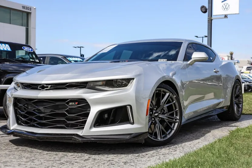 2018 Chevrolet Camaro ZL1 photo 1