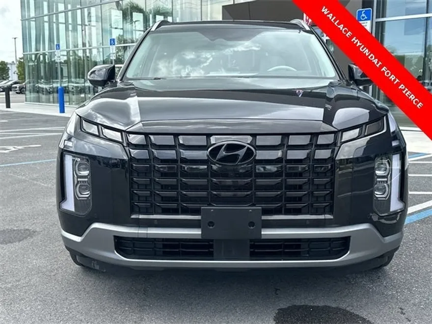 2024 Hyundai Palisade Limited photo 1