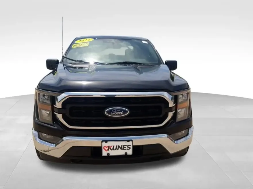 2023 Ford F-150 XLT photo 1