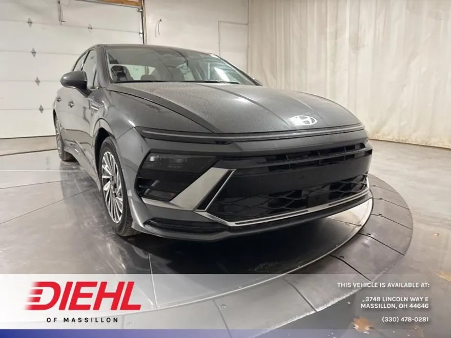 2025 Hyundai Sonata Hybrid SEL photo 1