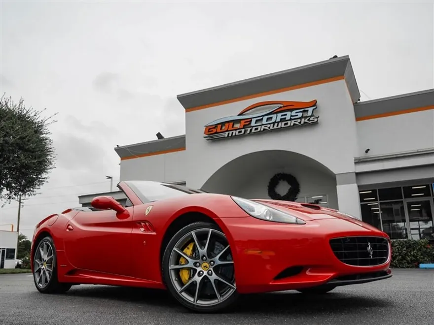 2013 Ferrari California photo 1