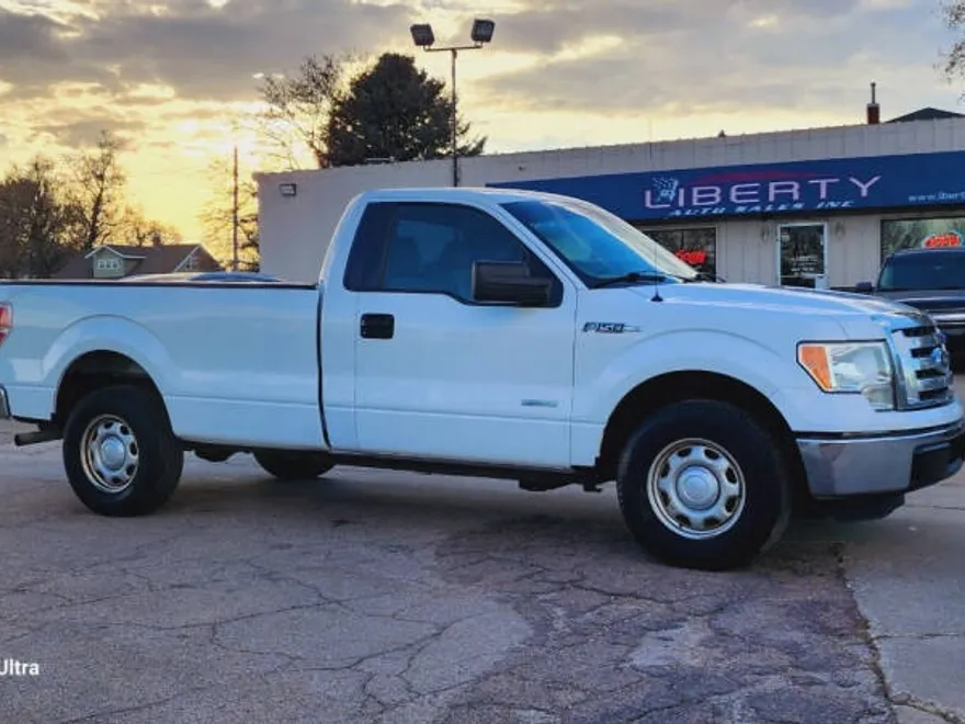 2012 Ford F-150 XL photo 1
