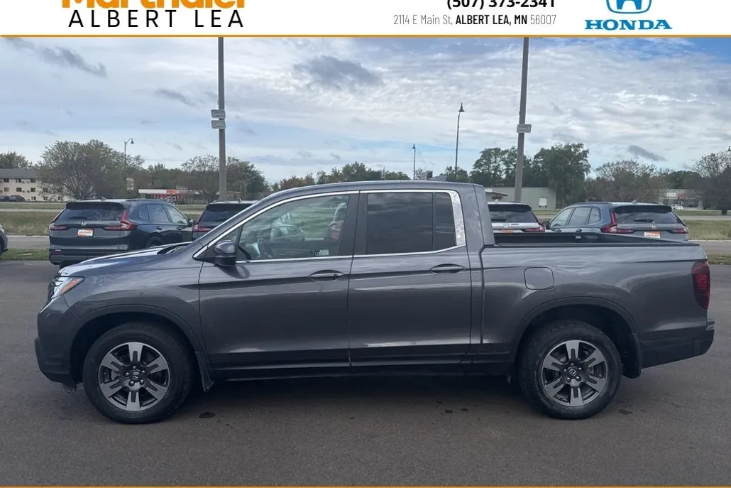 2019 Honda Ridgeline RTL-T photo 1