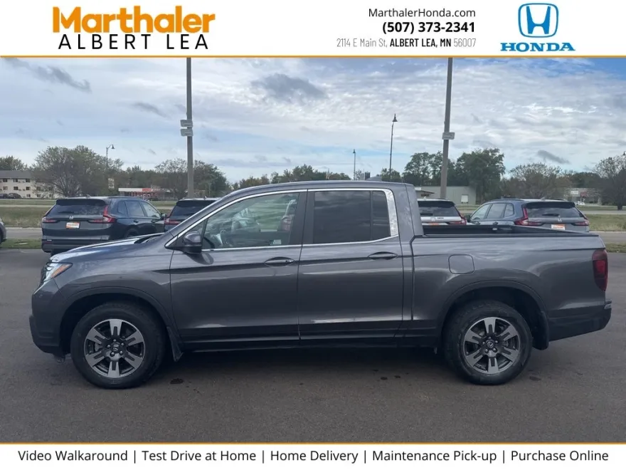 2019 Honda Ridgeline RTL-T photo 1