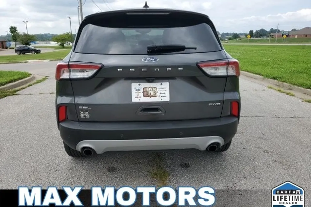 2020 Ford Escape SEL photo 1