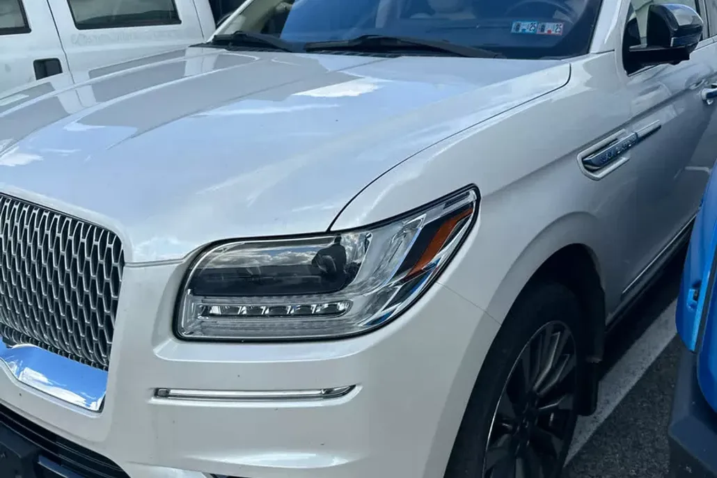 2018 Lincoln Navigator Select photo 1