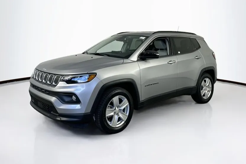 2022 Jeep Compass North Edition Latitude photo 1