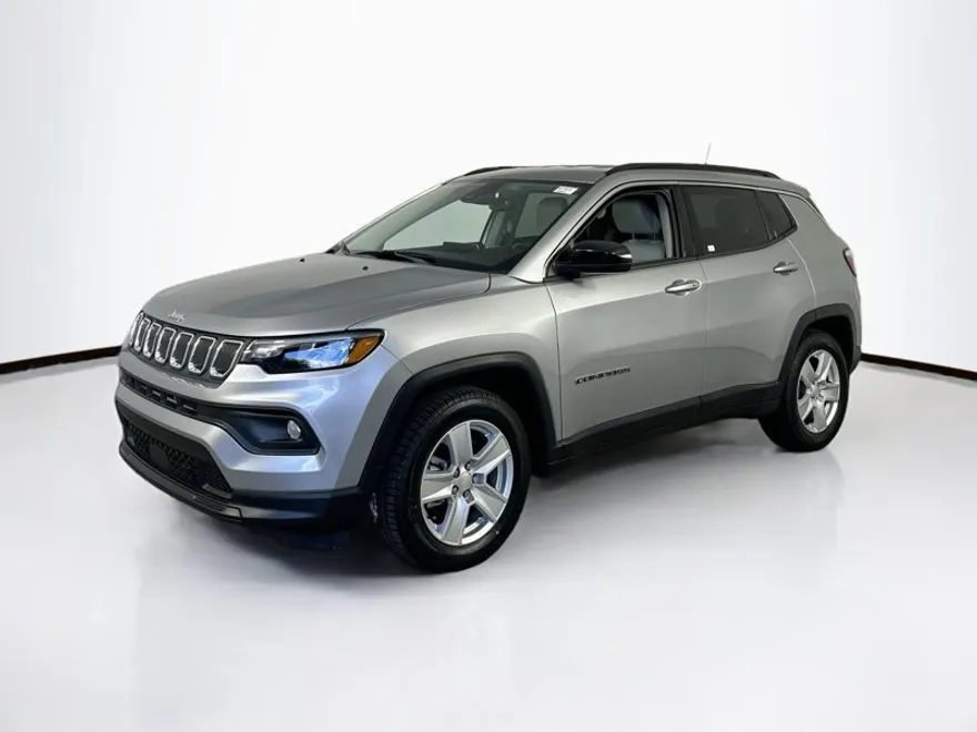2022 Jeep Compass North Edition Latitude photo 1