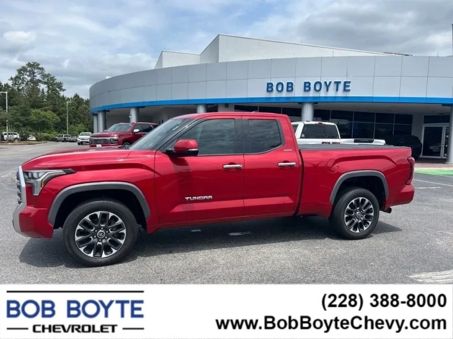 2022 Toyota Tundra Limited photo 1
