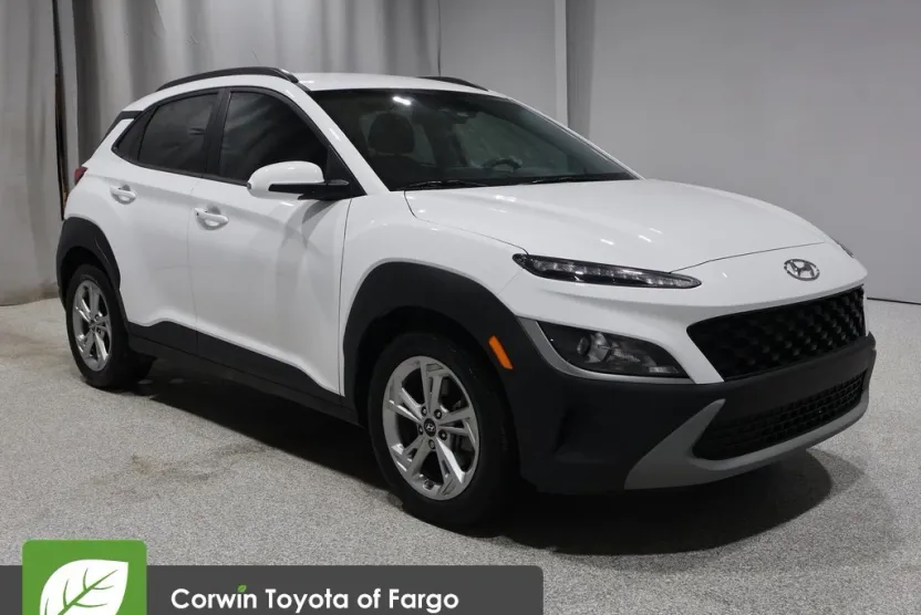 2023 Hyundai Kona SEL photo 1