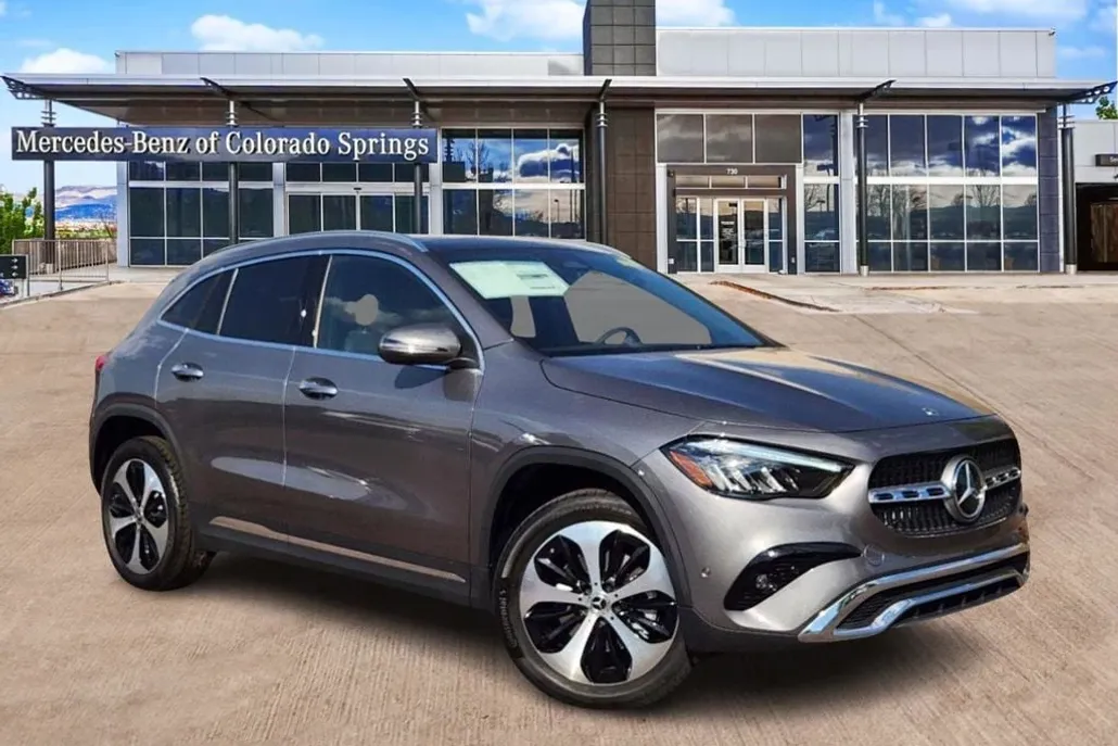 2025 Mercedes Benz GLA 250 4MATIC photo 1