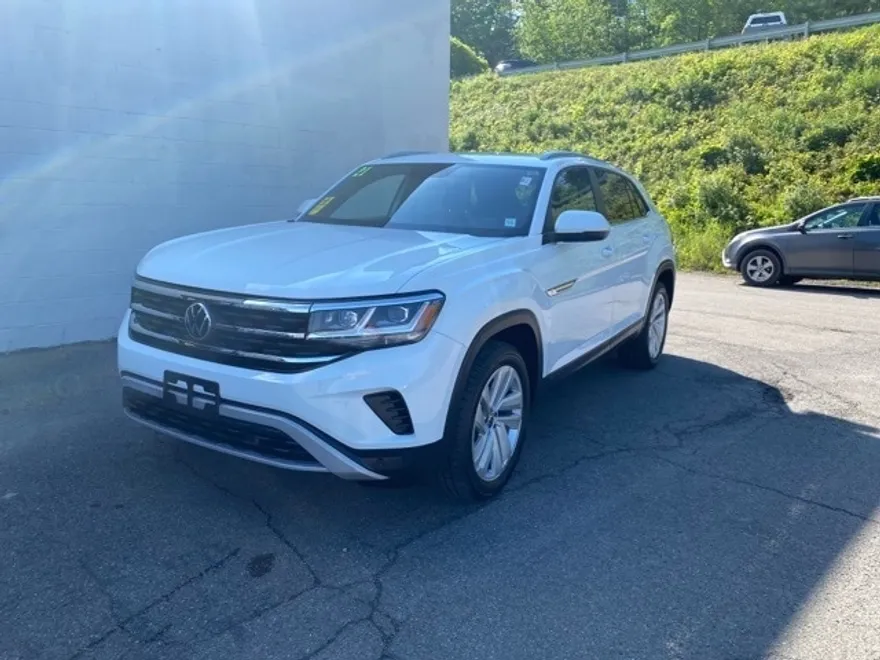 2021 Volkswagen Atlas Cross Sport V6 SE Technology photo 1