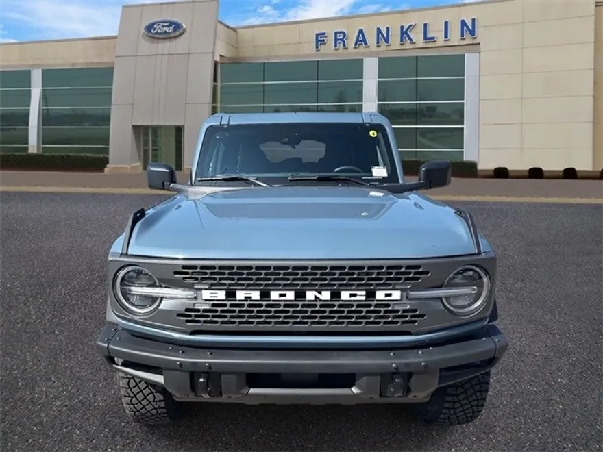 2025 Ford Bronco Badlands photo 1