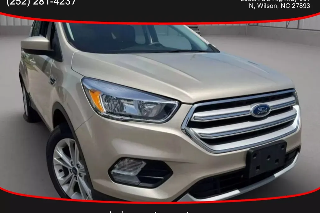 2018 Ford Escape SE Sport photo 1