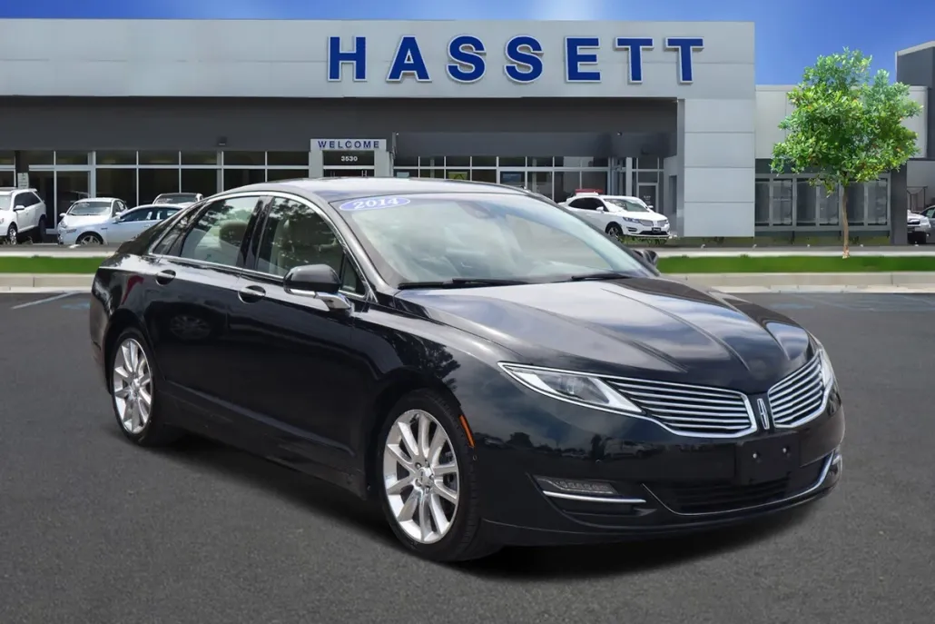 2014 Lincoln MKZ Reserve photo 1