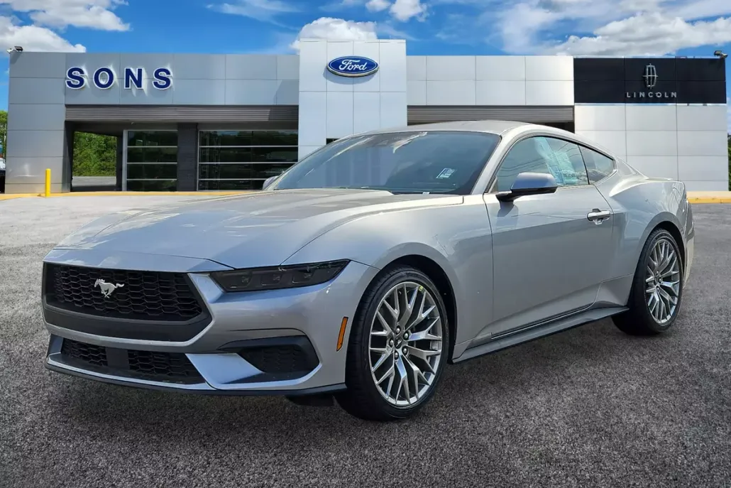 2025 Ford Mustang EcoBoost Premium photo 1